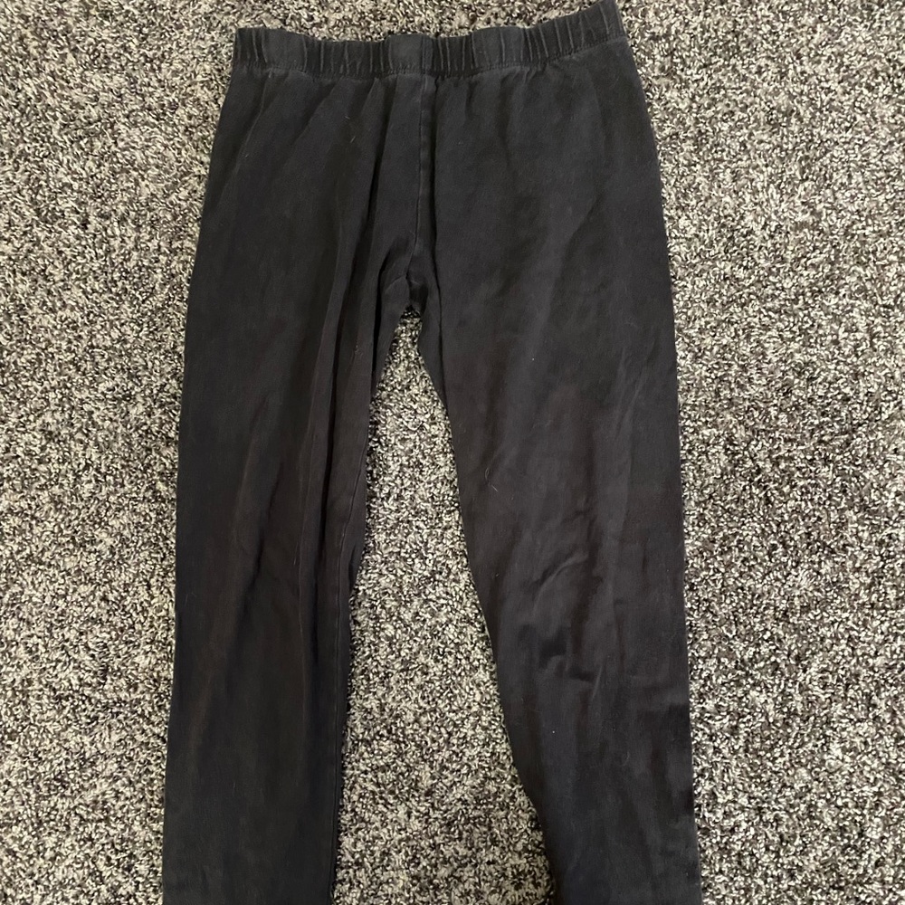 Black leggings